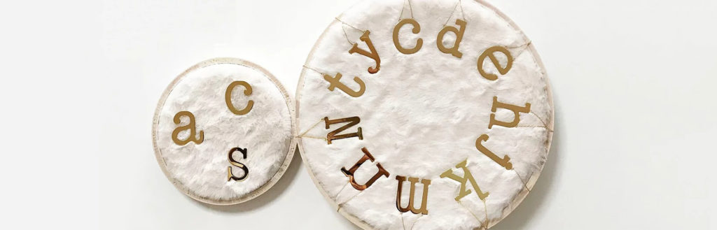 「shinono」のイニシャルピアス の画像