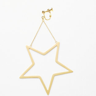star ピアス