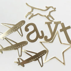 「shinono」イニシャル・モチーフ