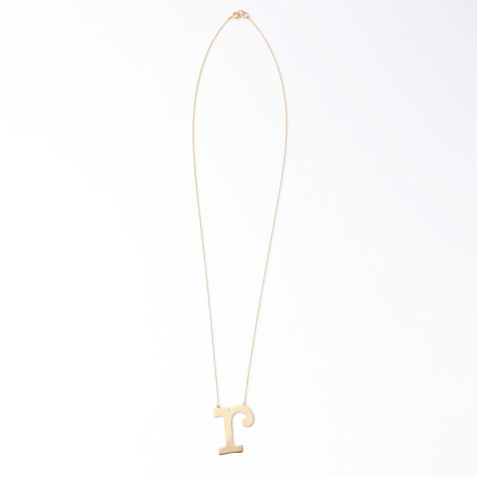 イニシャルネックレス r