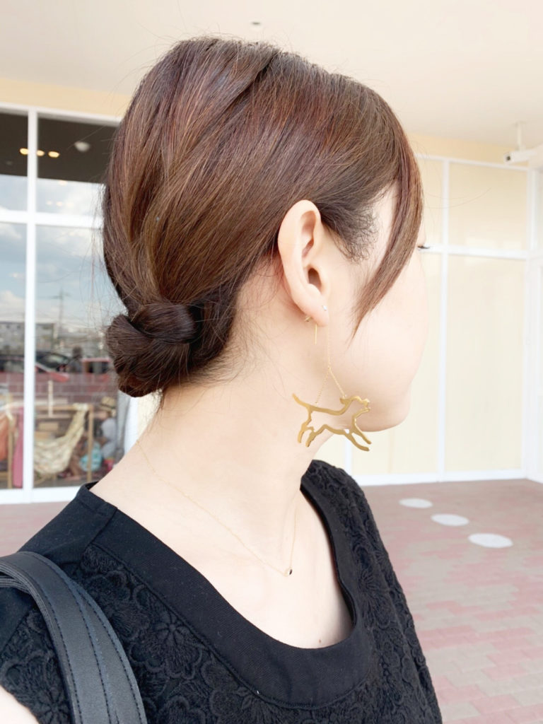 shinonoのorderピアス　dogピアス着用画像